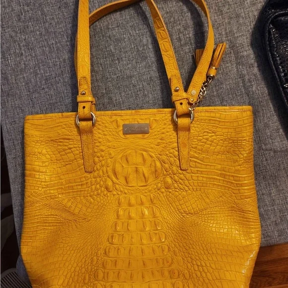 Butter Cup Yellow Brahmin Leather Bag/Purse - In Great - Picture 2 of 3